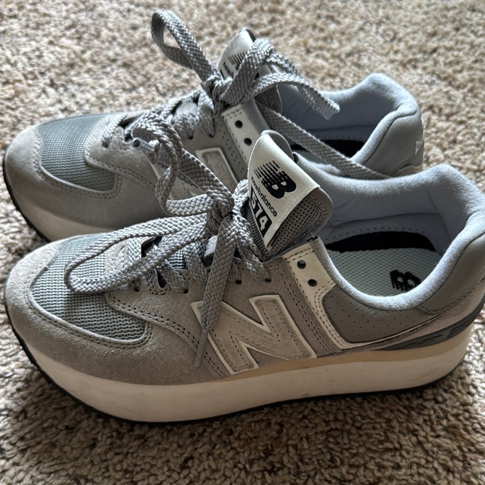 New Balance Gray Sneakers Platform 574